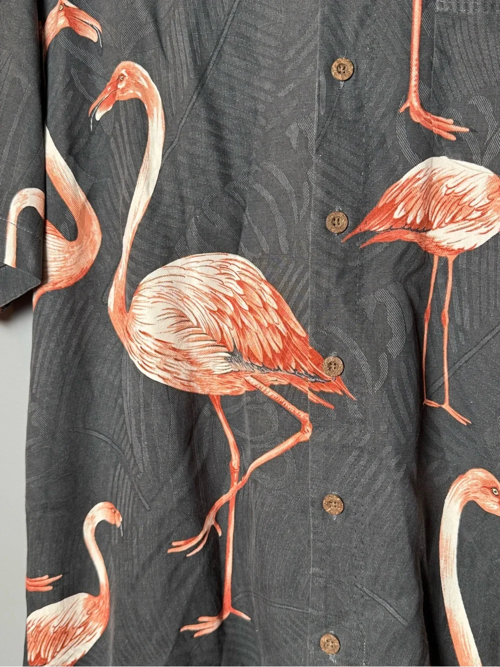 Tommy Bahamas 100% Silk Pink Flamingo Hawaiian Button Down Shirt Mens Sz M